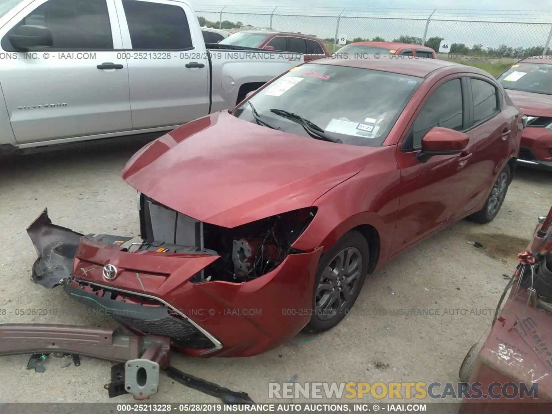 2 Photograph of a damaged car 3MYDLBYV8KY512233 TOYOTA YARIS 2019