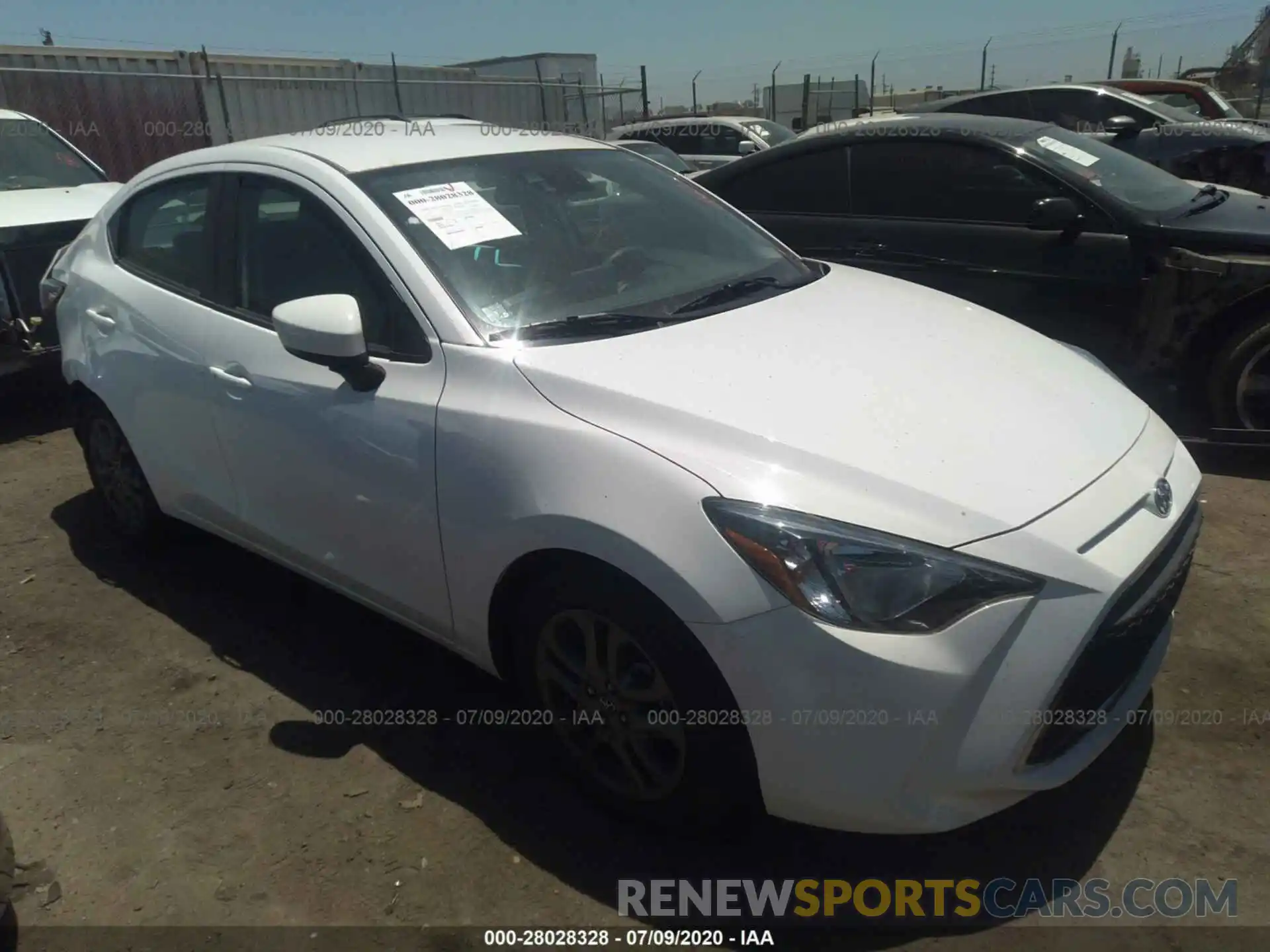 1 Photograph of a damaged car 3MYDLBYV8KY512703 TOYOTA YARIS 2019