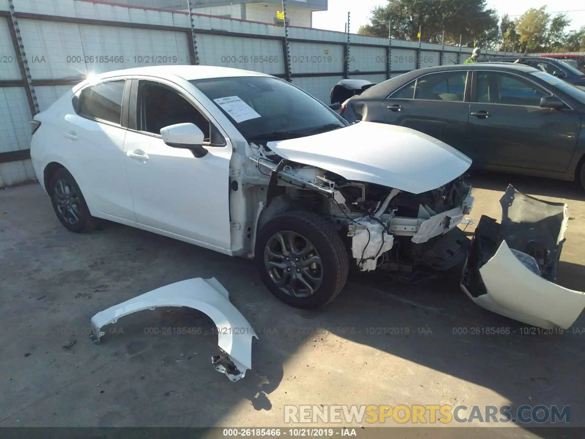 1 Photograph of a damaged car 3MYDLBYV8KY514225 TOYOTA YARIS 2019