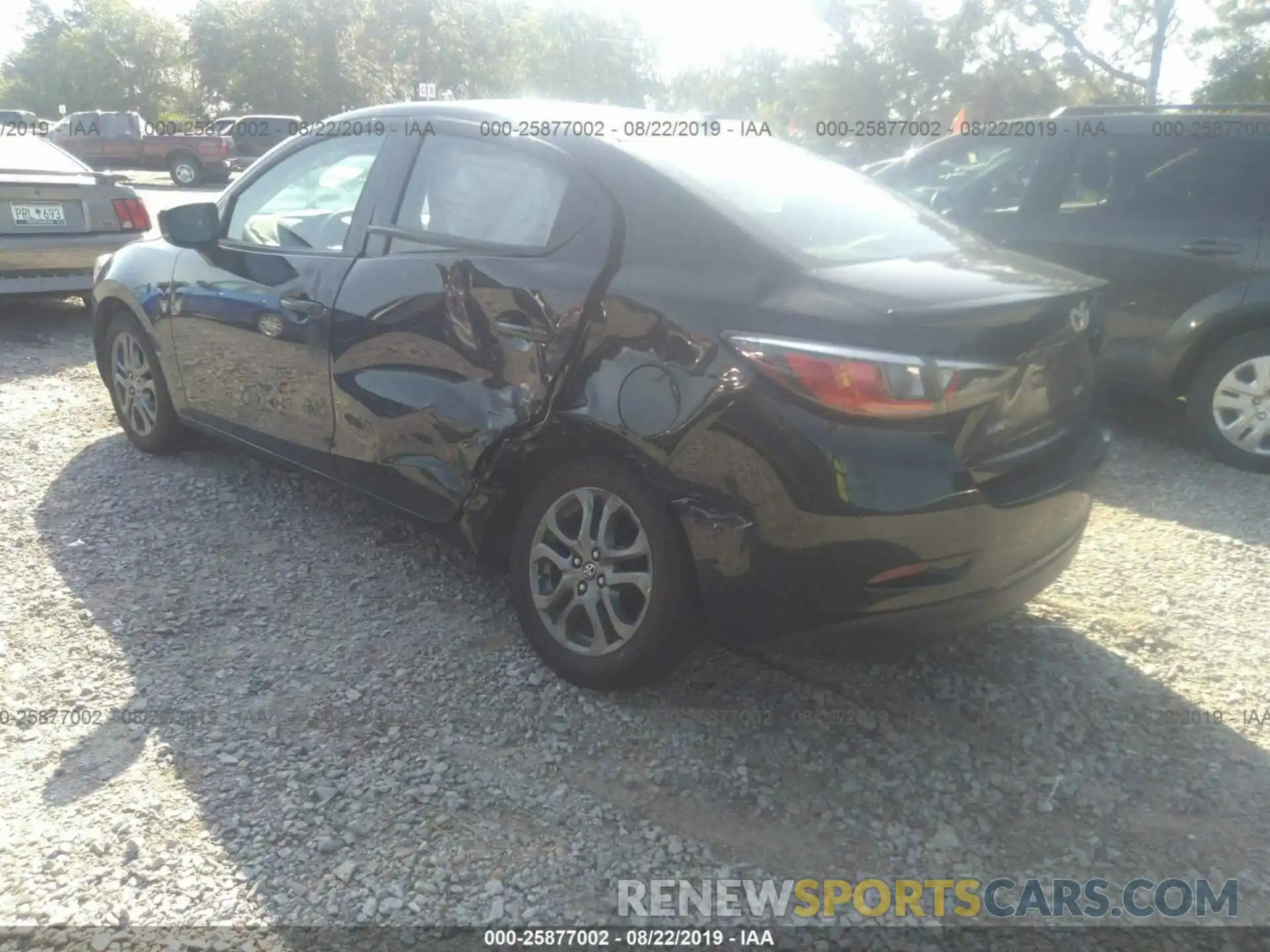 3 Photograph of a damaged car 3MYDLBYV8KY514838 TOYOTA YARIS 2019