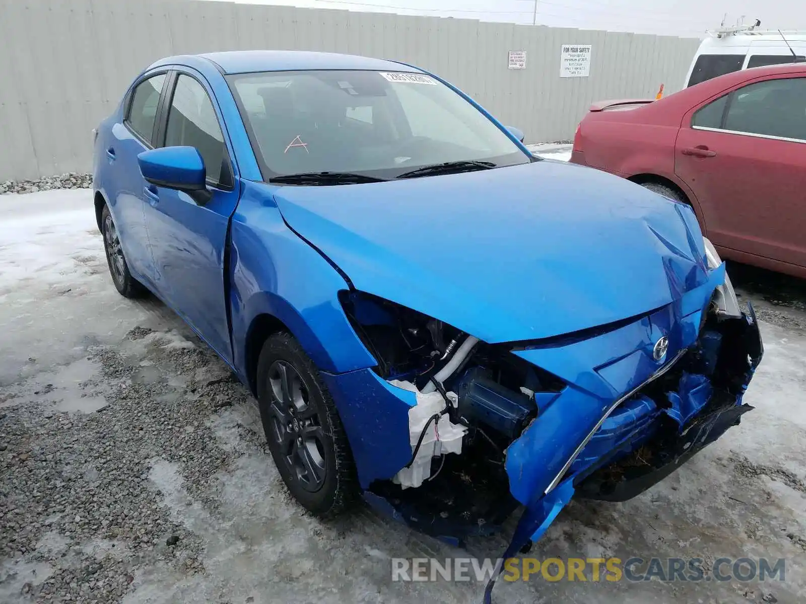 1 Photograph of a damaged car 3MYDLBYV8KY514936 TOYOTA YARIS 2019