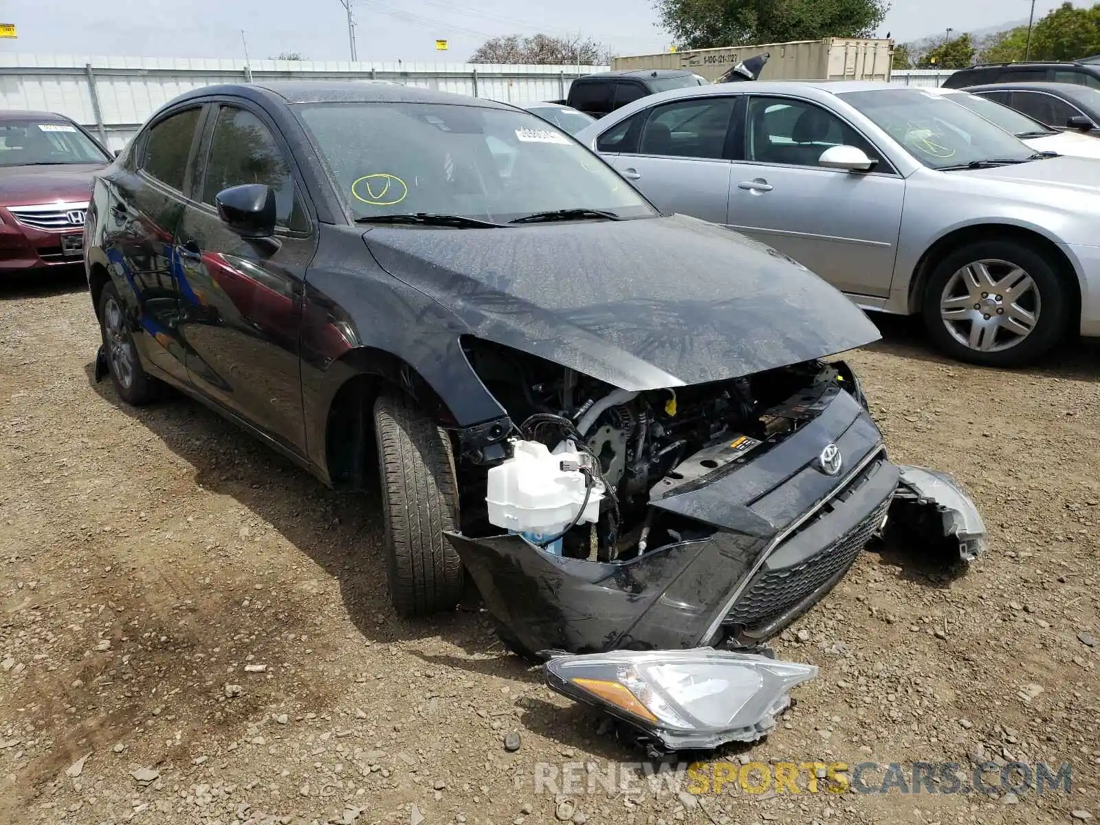 1 Photograph of a damaged car 3MYDLBYV8KY515049 TOYOTA YARIS 2019