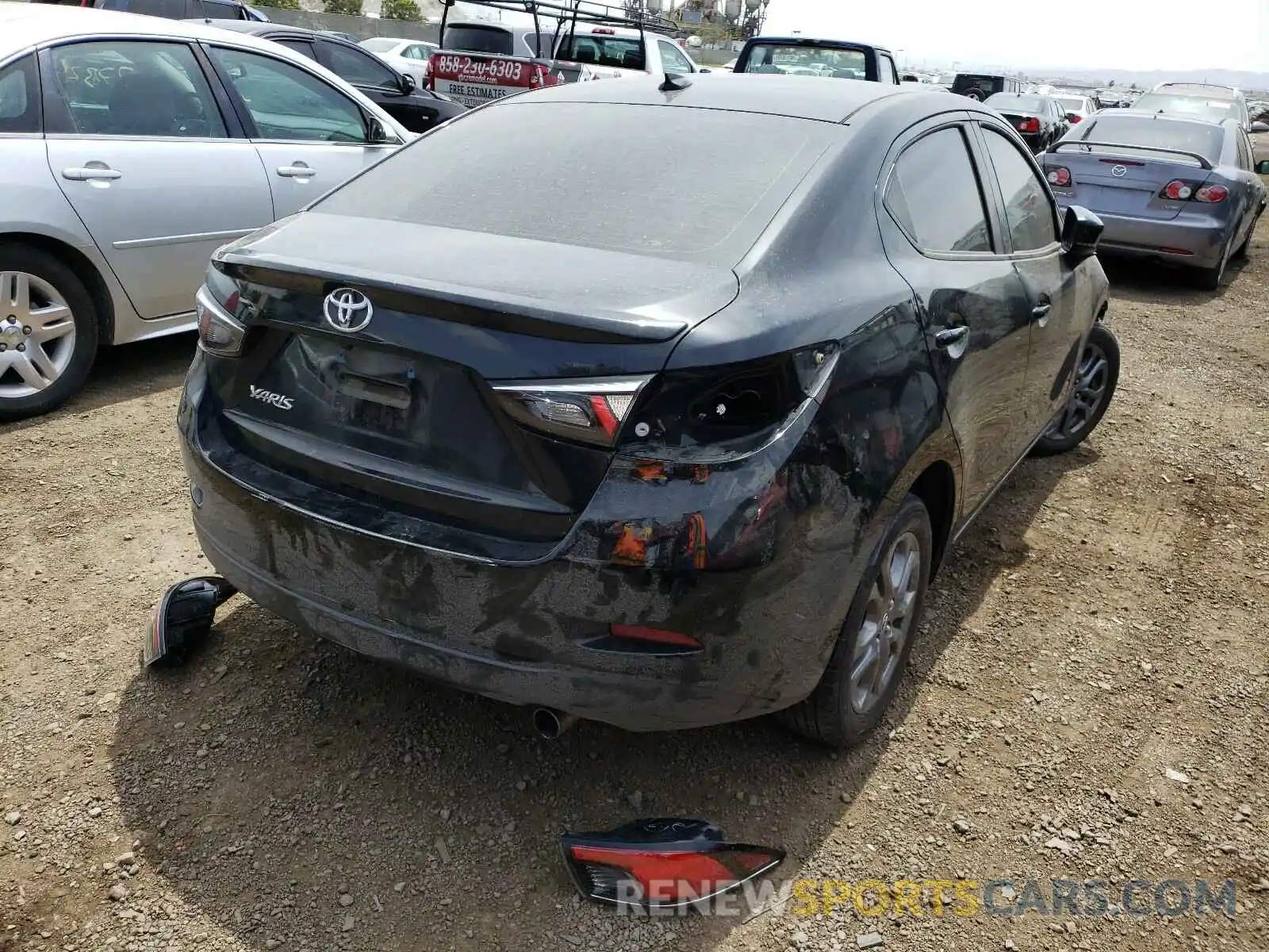 4 Photograph of a damaged car 3MYDLBYV8KY515049 TOYOTA YARIS 2019