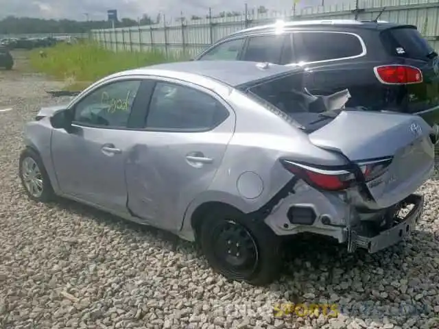 3 Photograph of a damaged car 3MYDLBYV8KY517304 TOYOTA YARIS 2019