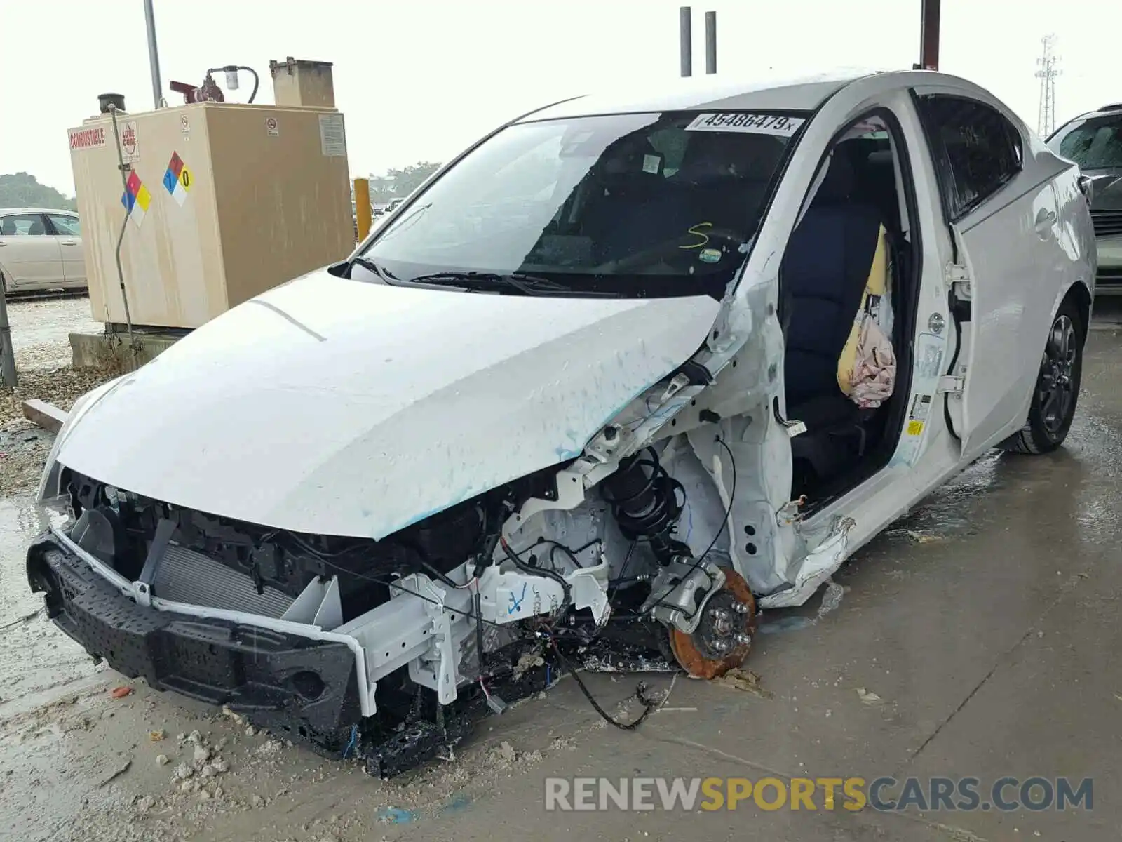 2 Photograph of a damaged car 3MYDLBYV8KY517612 TOYOTA YARIS 2019