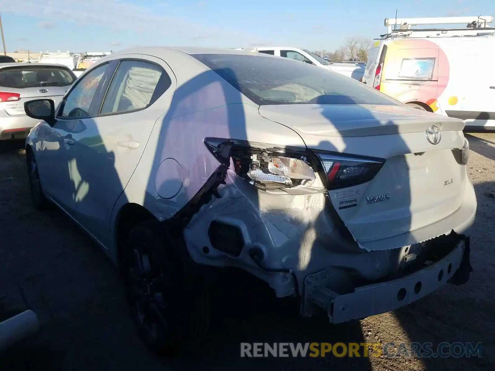 3 Photograph of a damaged car 3MYDLBYV8KY519585 TOYOTA YARIS 2019