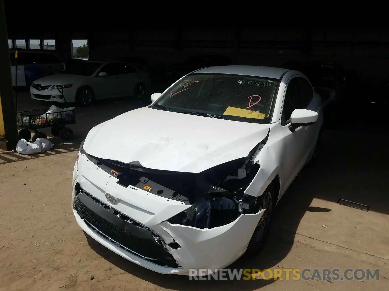 2 Photograph of a damaged car 3MYDLBYV8KY520218 TOYOTA YARIS 2019