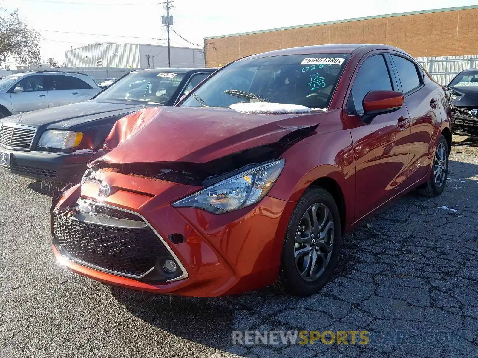 2 Photograph of a damaged car 3MYDLBYV8KY520283 TOYOTA YARIS 2019