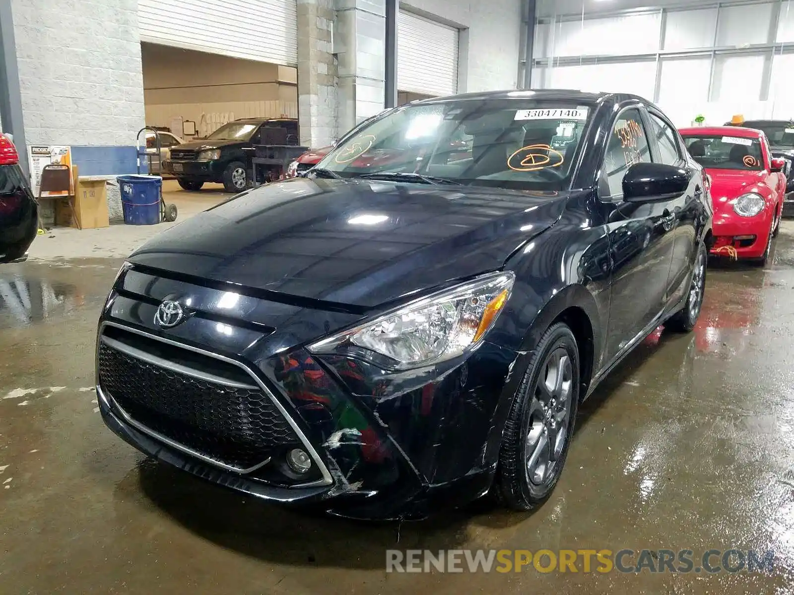 2 Photograph of a damaged car 3MYDLBYV8KY523703 TOYOTA YARIS 2019