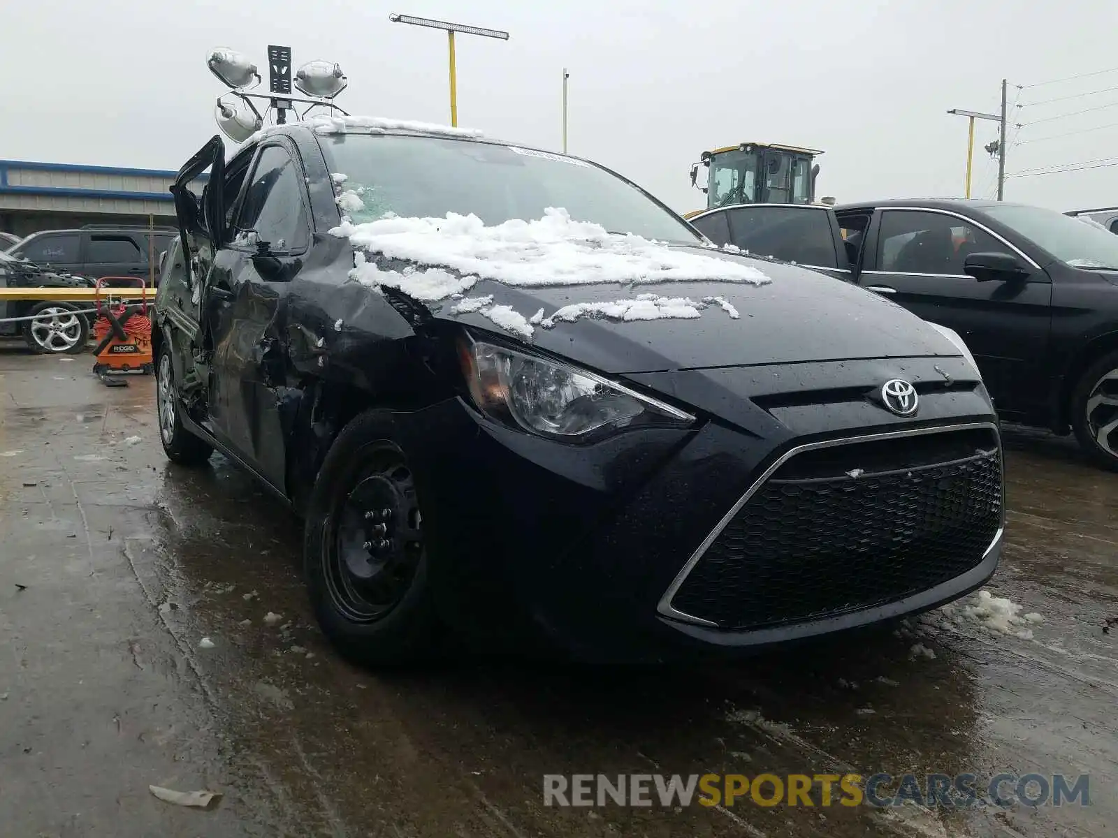 1 Photograph of a damaged car 3MYDLBYV8KY524950 TOYOTA YARIS 2019