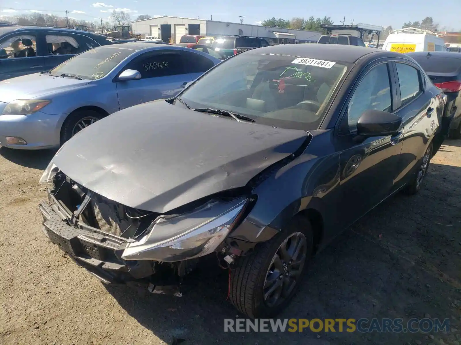 2 Photograph of a damaged car 3MYDLBYV8KY524964 TOYOTA YARIS 2019