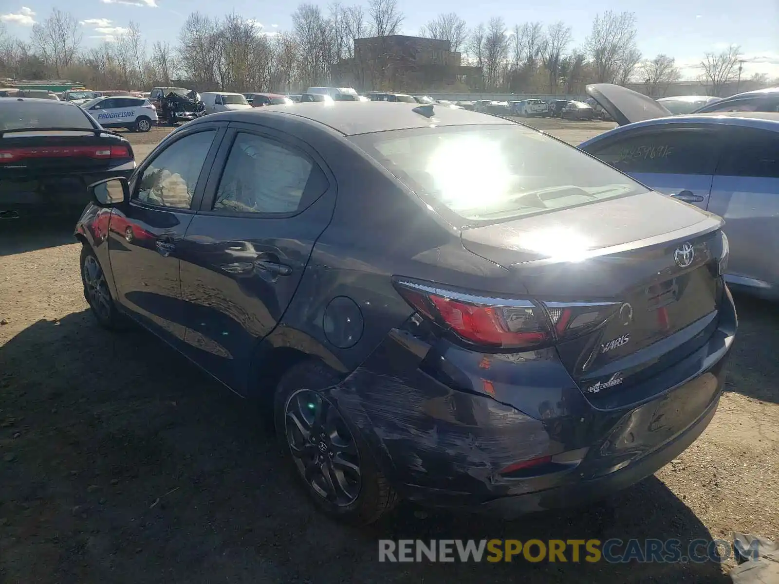 3 Photograph of a damaged car 3MYDLBYV8KY524964 TOYOTA YARIS 2019