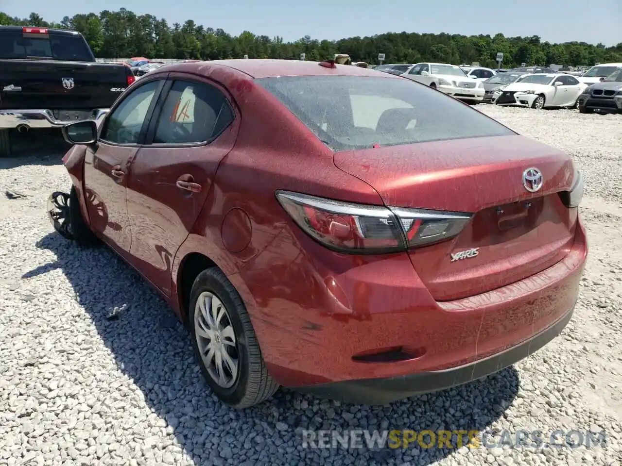 3 Photograph of a damaged car 3MYDLBYV8KY525466 TOYOTA YARIS 2019