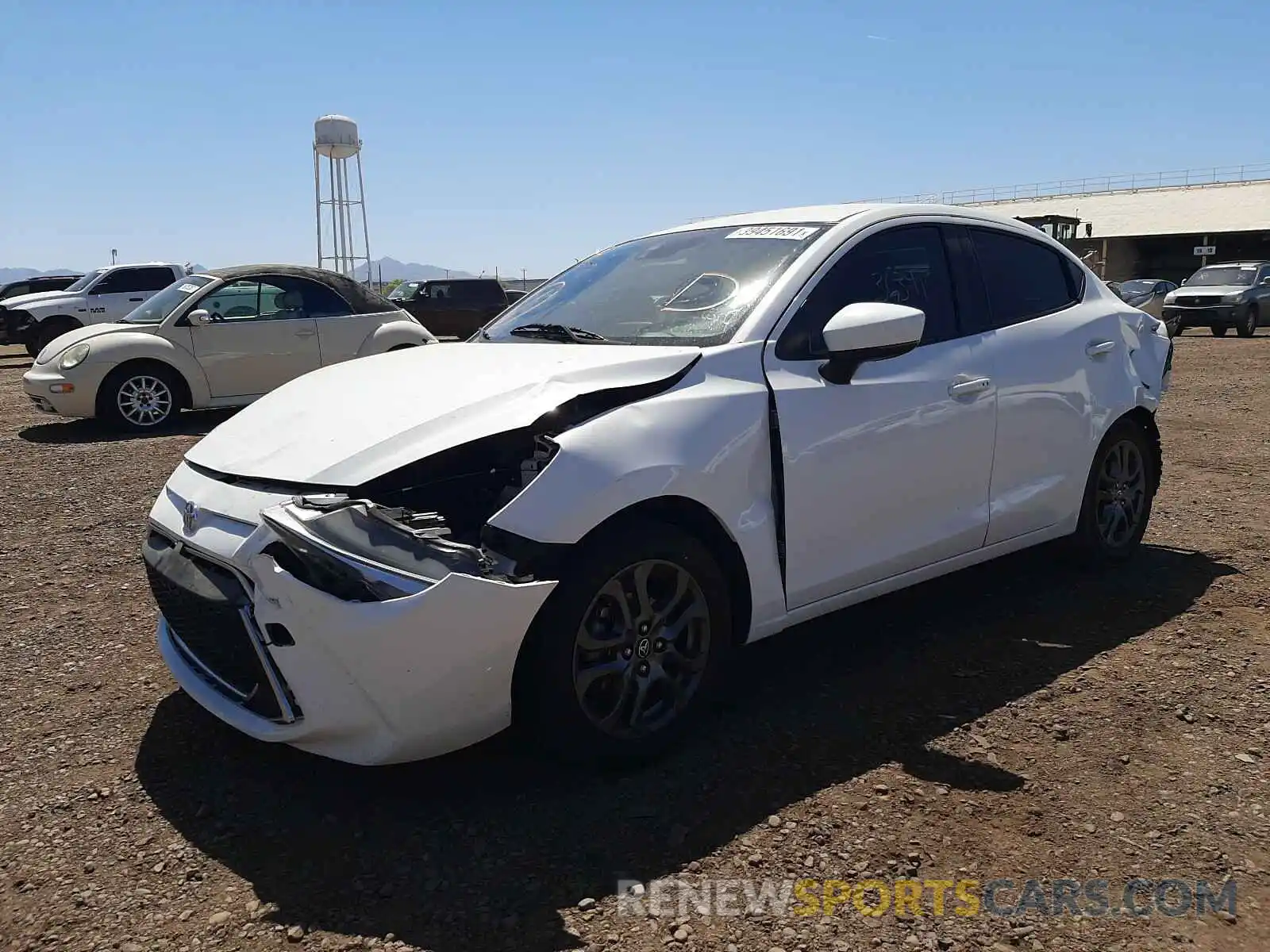 2 Photograph of a damaged car 3MYDLBYV8KY525600 TOYOTA YARIS 2019