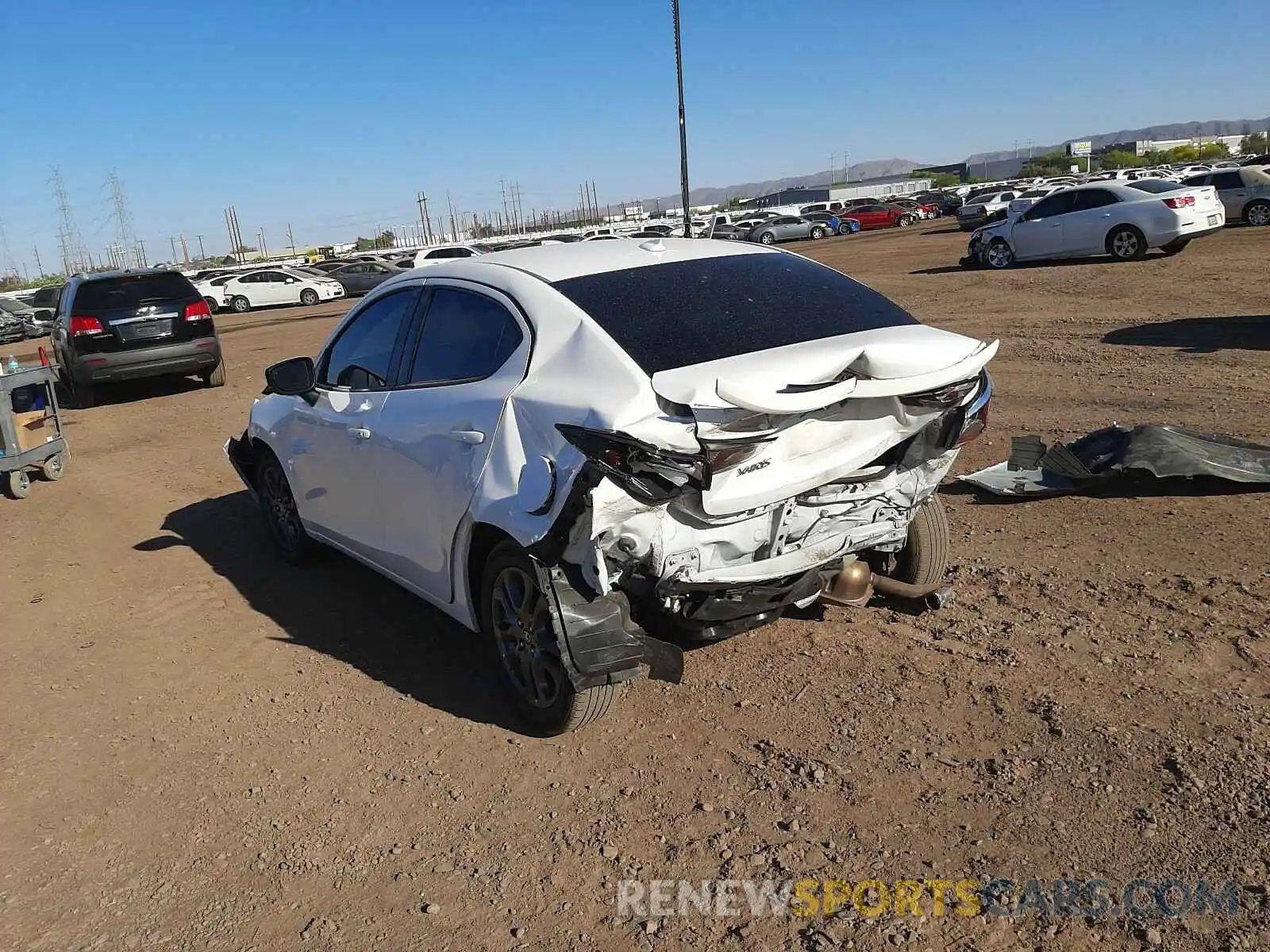 3 Photograph of a damaged car 3MYDLBYV8KY525600 TOYOTA YARIS 2019