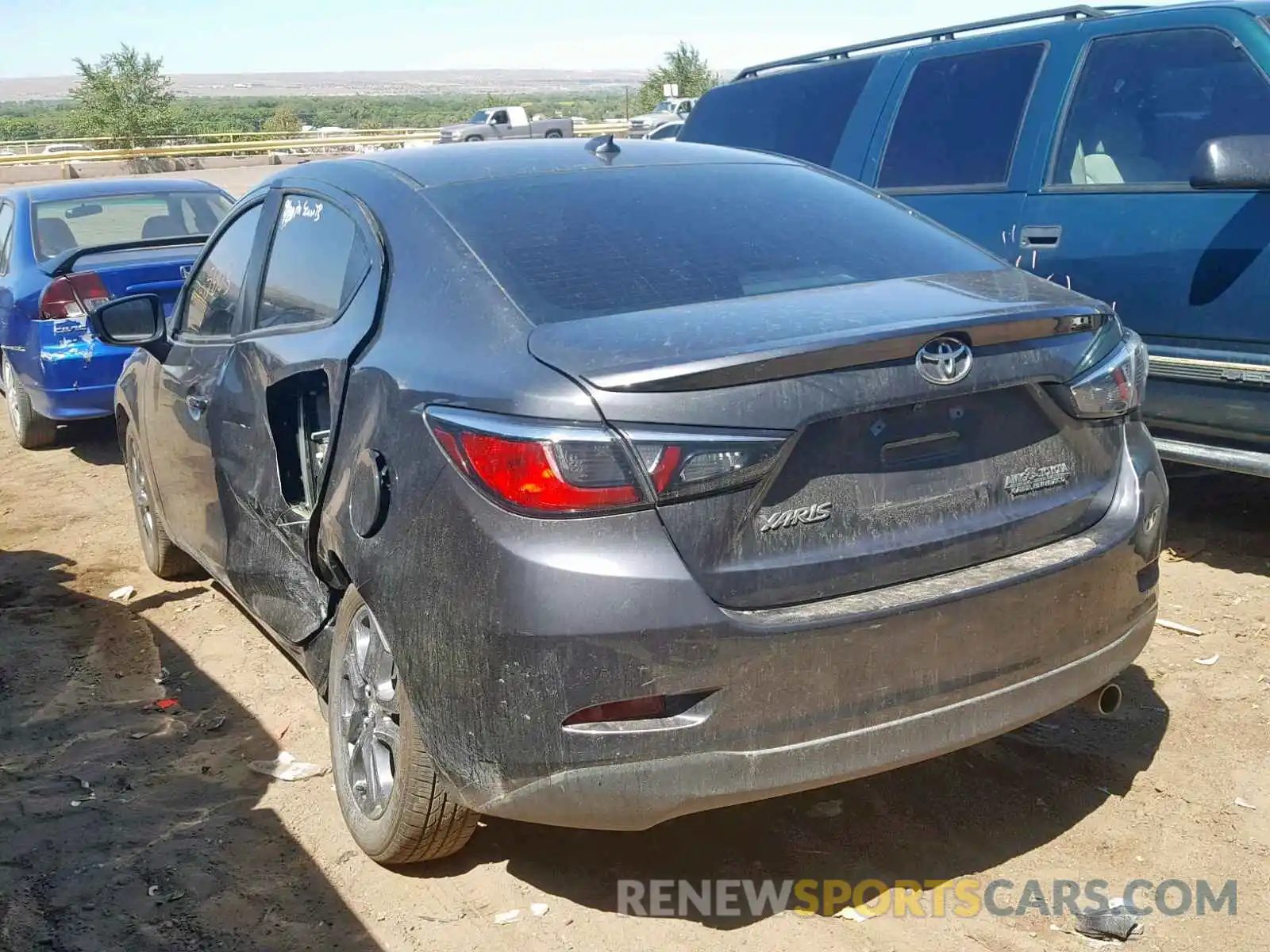 3 Photograph of a damaged car 3MYDLBYV8KY526004 TOYOTA YARIS 2019