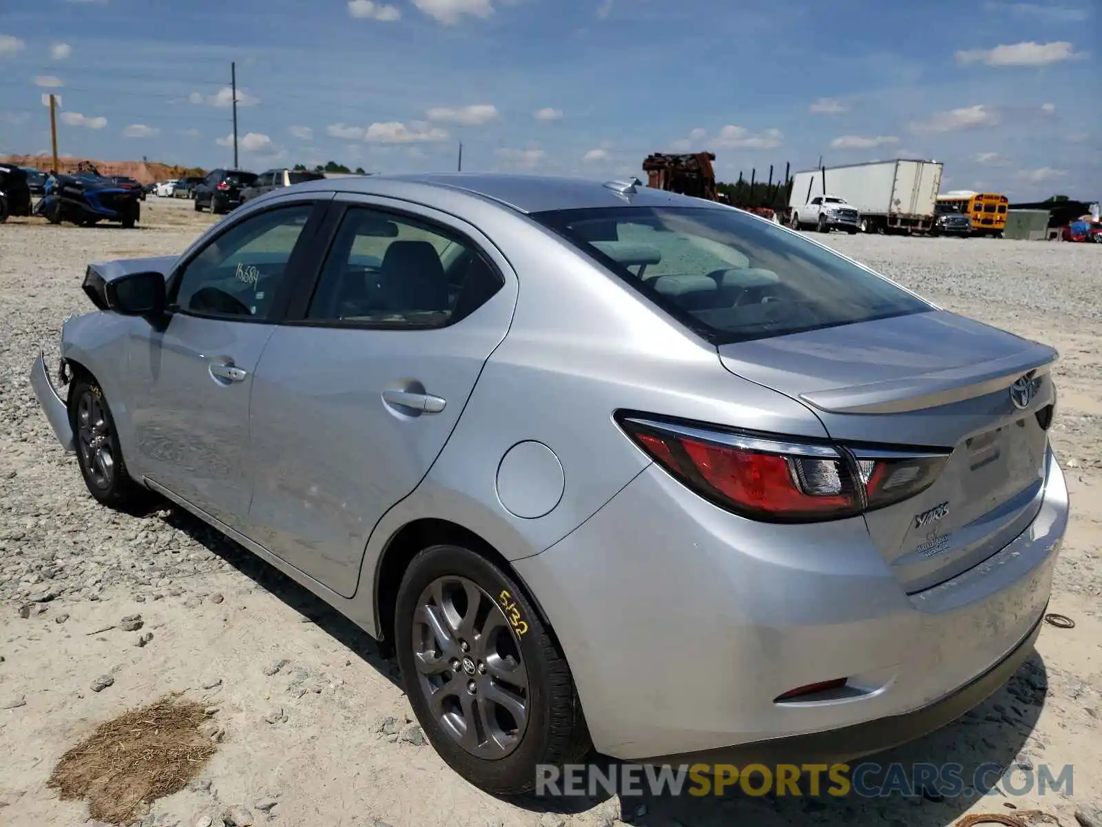 3 Photograph of a damaged car 3MYDLBYV8KY527413 TOYOTA YARIS 2019