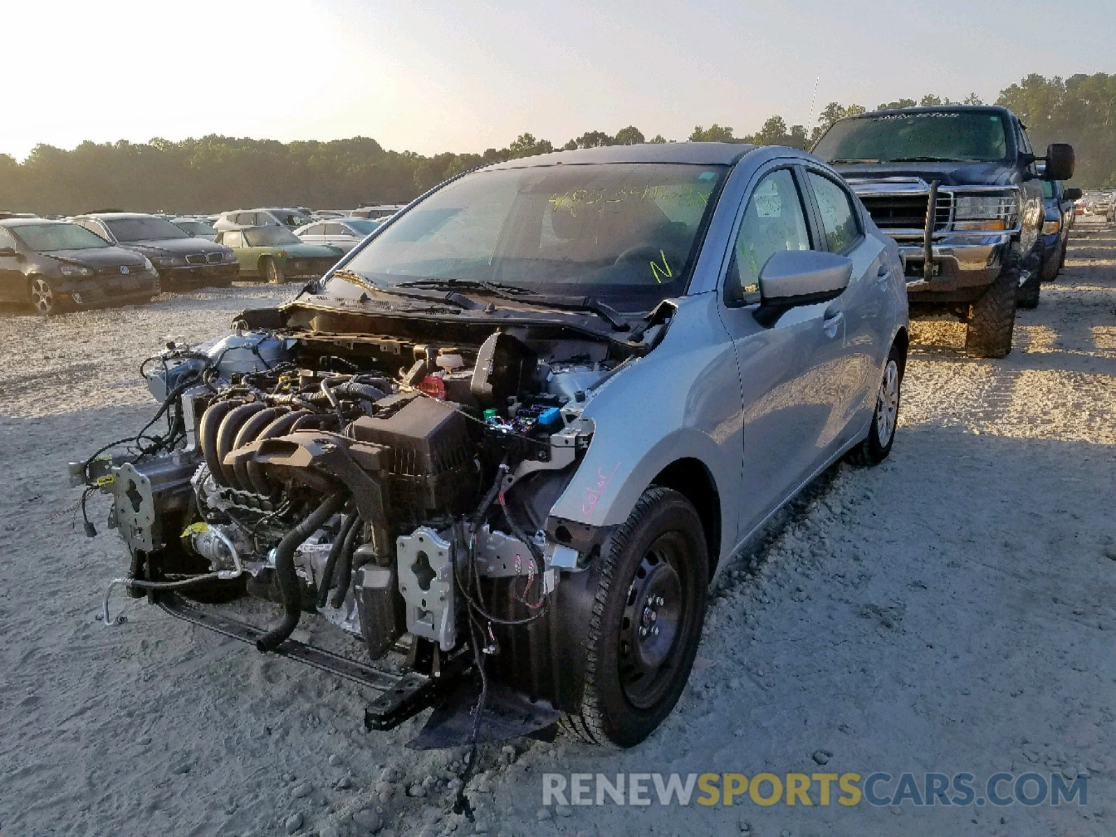 2 Photograph of a damaged car 3MYDLBYV8KY527718 TOYOTA YARIS 2019