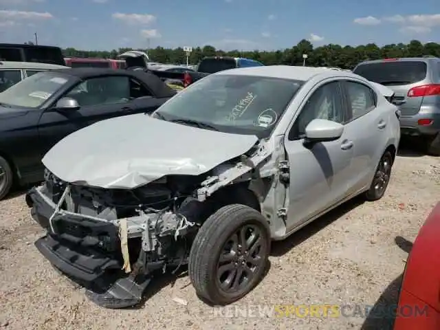 2 Photograph of a damaged car 3MYDLBYV8KY528660 TOYOTA YARIS 2019