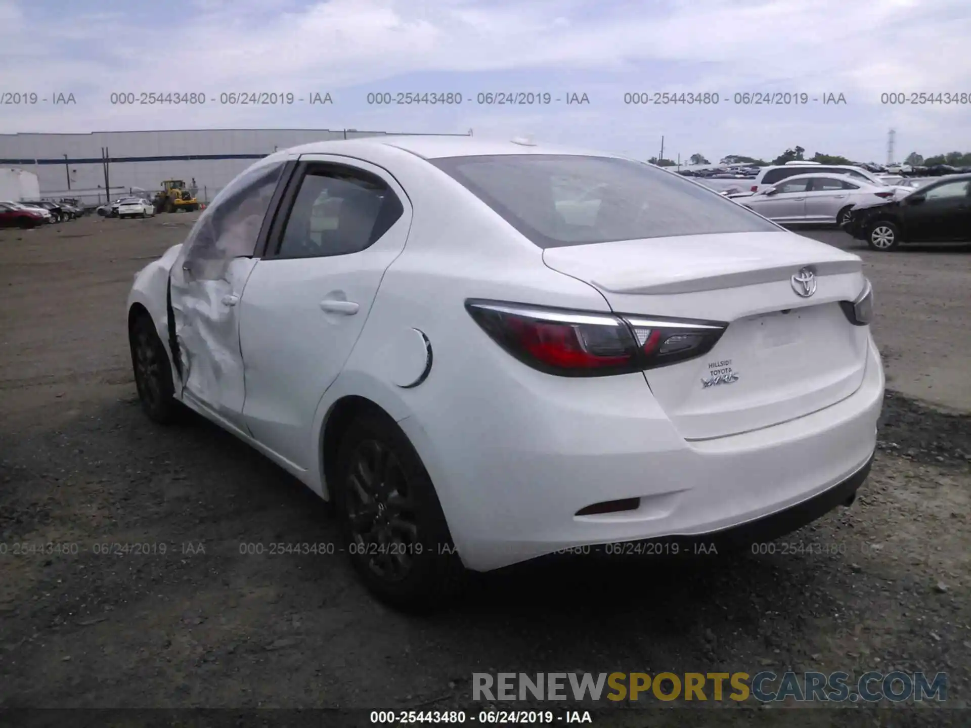 3 Photograph of a damaged car 3MYDLBYV9KY501130 TOYOTA YARIS 2019