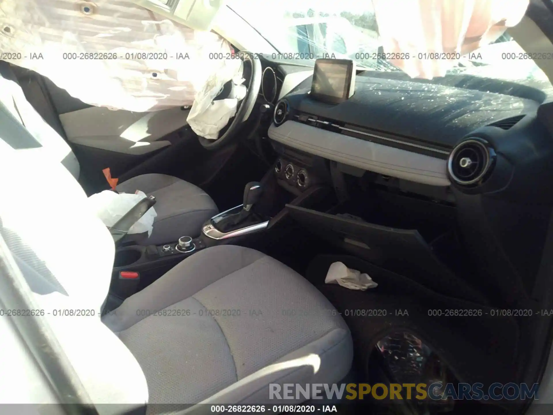 5 Photograph of a damaged car 3MYDLBYV9KY502357 TOYOTA YARIS 2019