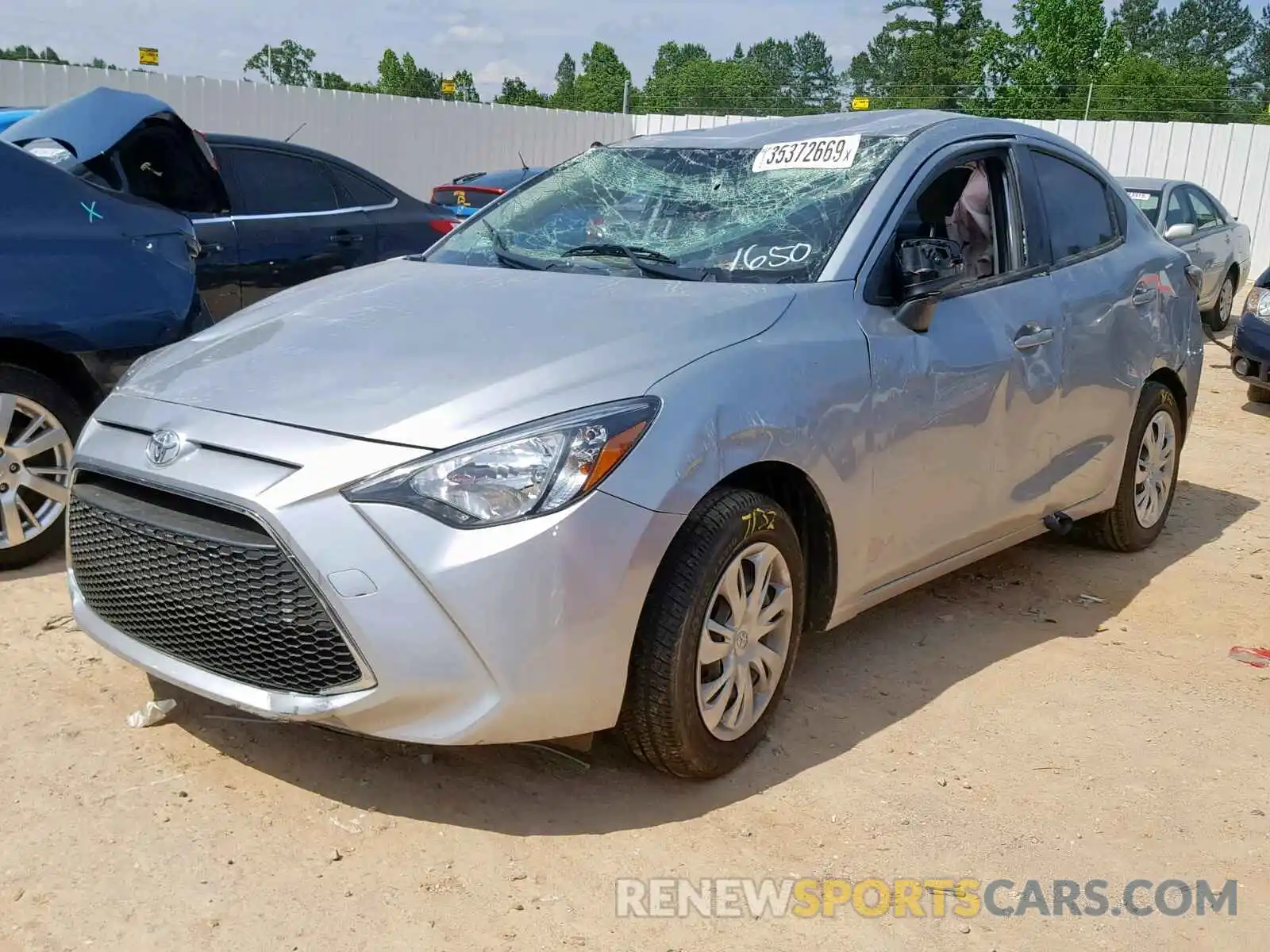 2 Photograph of a damaged car 3MYDLBYV9KY502844 TOYOTA YARIS 2019