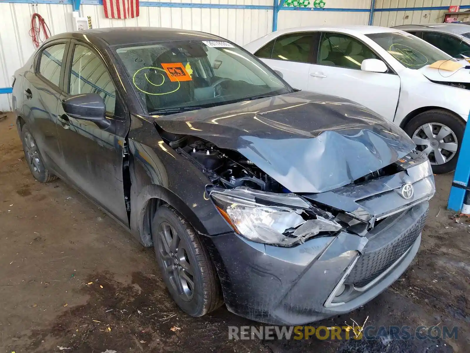 1 Photograph of a damaged car 3MYDLBYV9KY503993 TOYOTA YARIS 2019