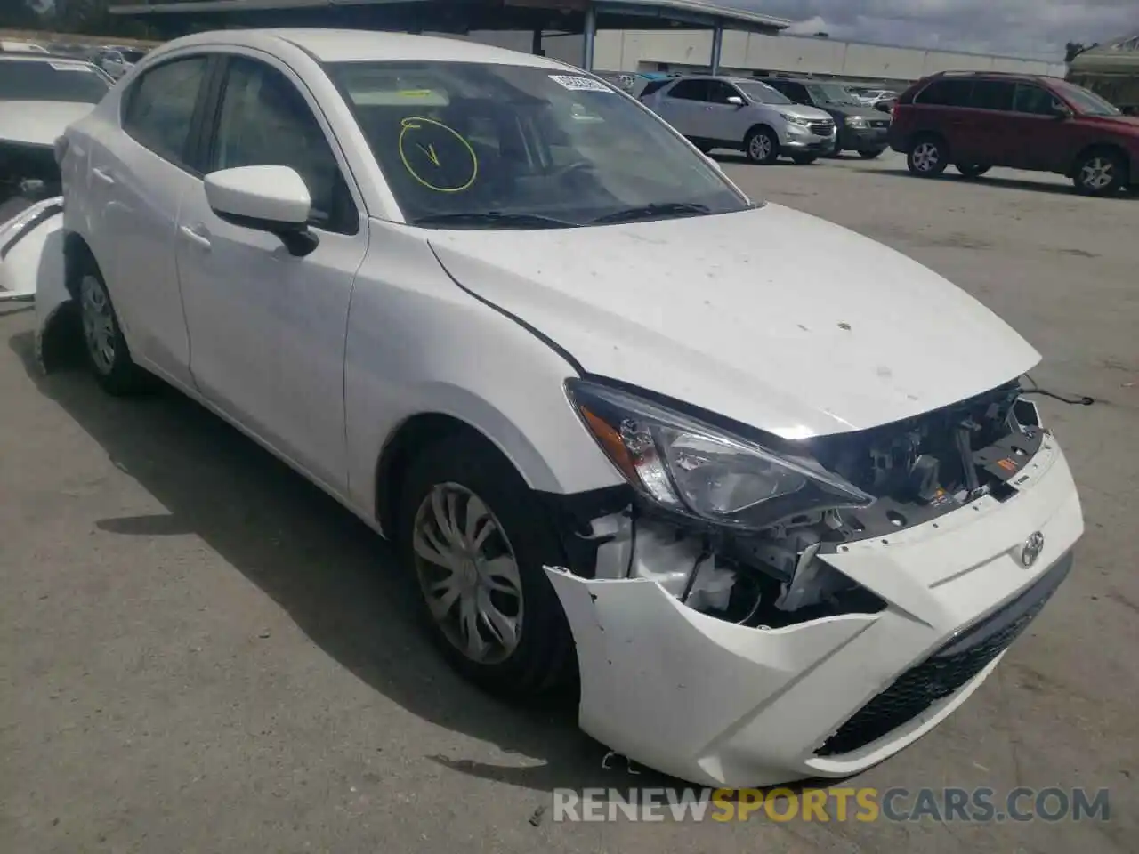 1 Photograph of a damaged car 3MYDLBYV9KY504268 TOYOTA YARIS 2019