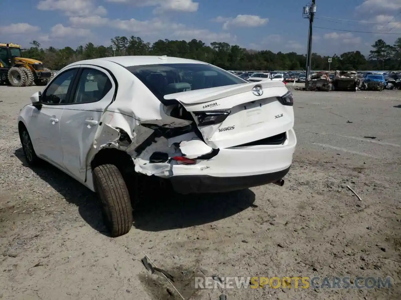 9 Photograph of a damaged car 3MYDLBYV9KY504738 TOYOTA YARIS 2019