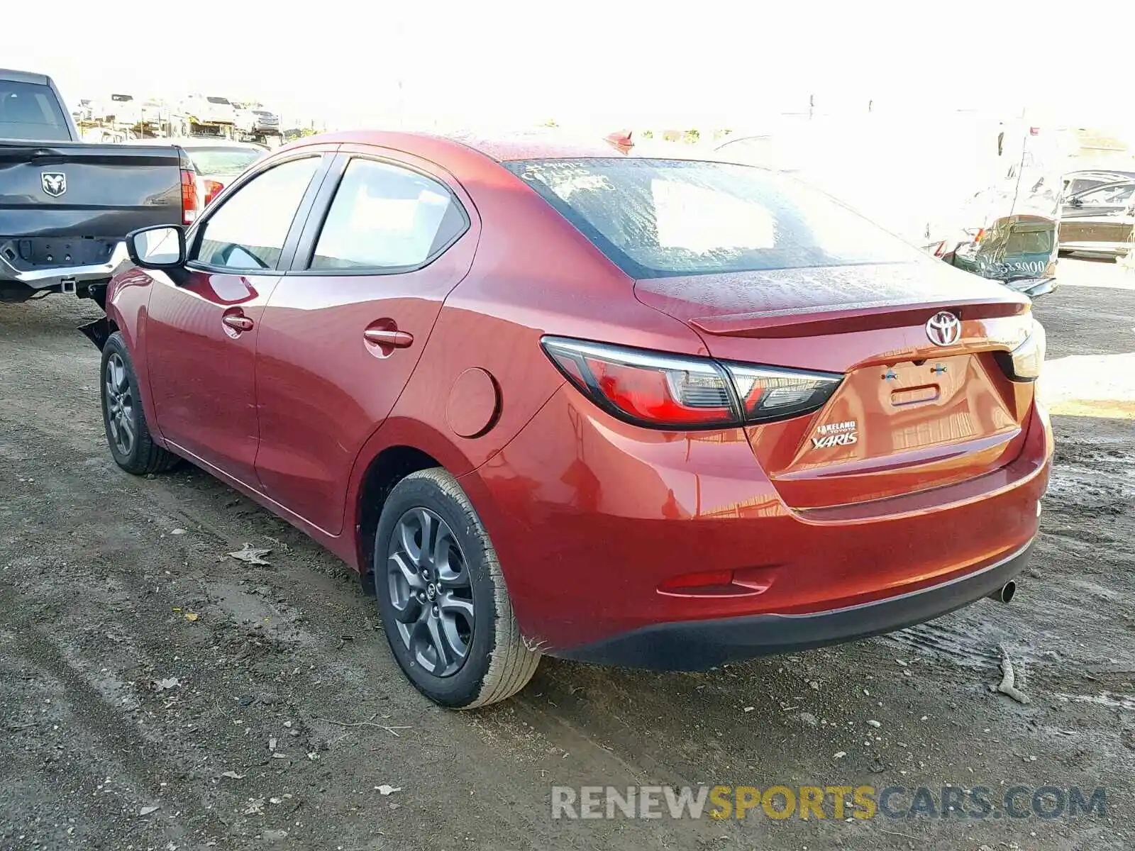 3 Photograph of a damaged car 3MYDLBYV9KY504979 TOYOTA YARIS 2019