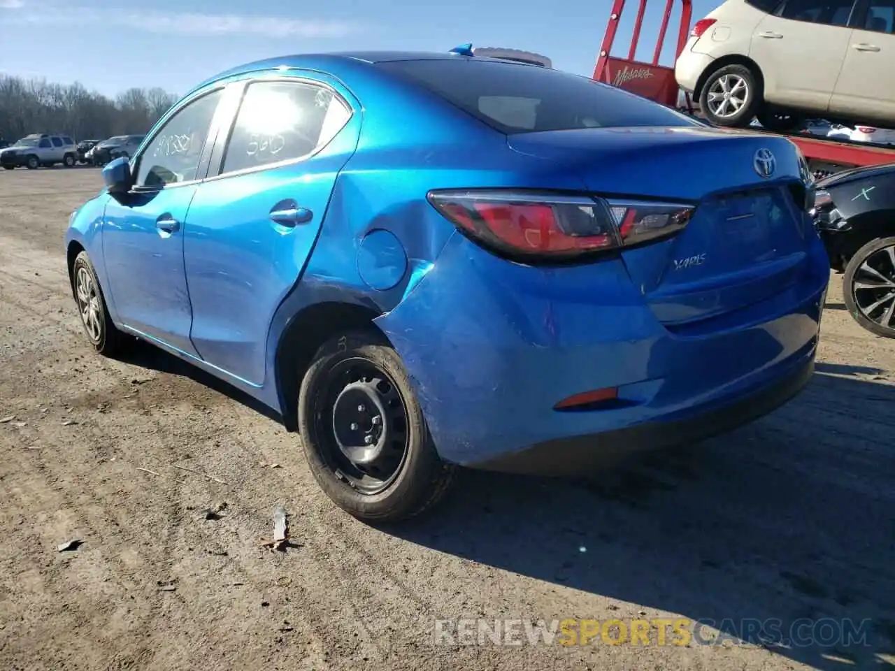 3 Photograph of a damaged car 3MYDLBYV9KY505064 TOYOTA YARIS 2019