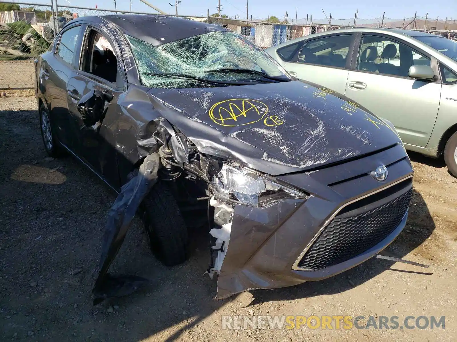 1 Photograph of a damaged car 3MYDLBYV9KY507395 TOYOTA YARIS 2019