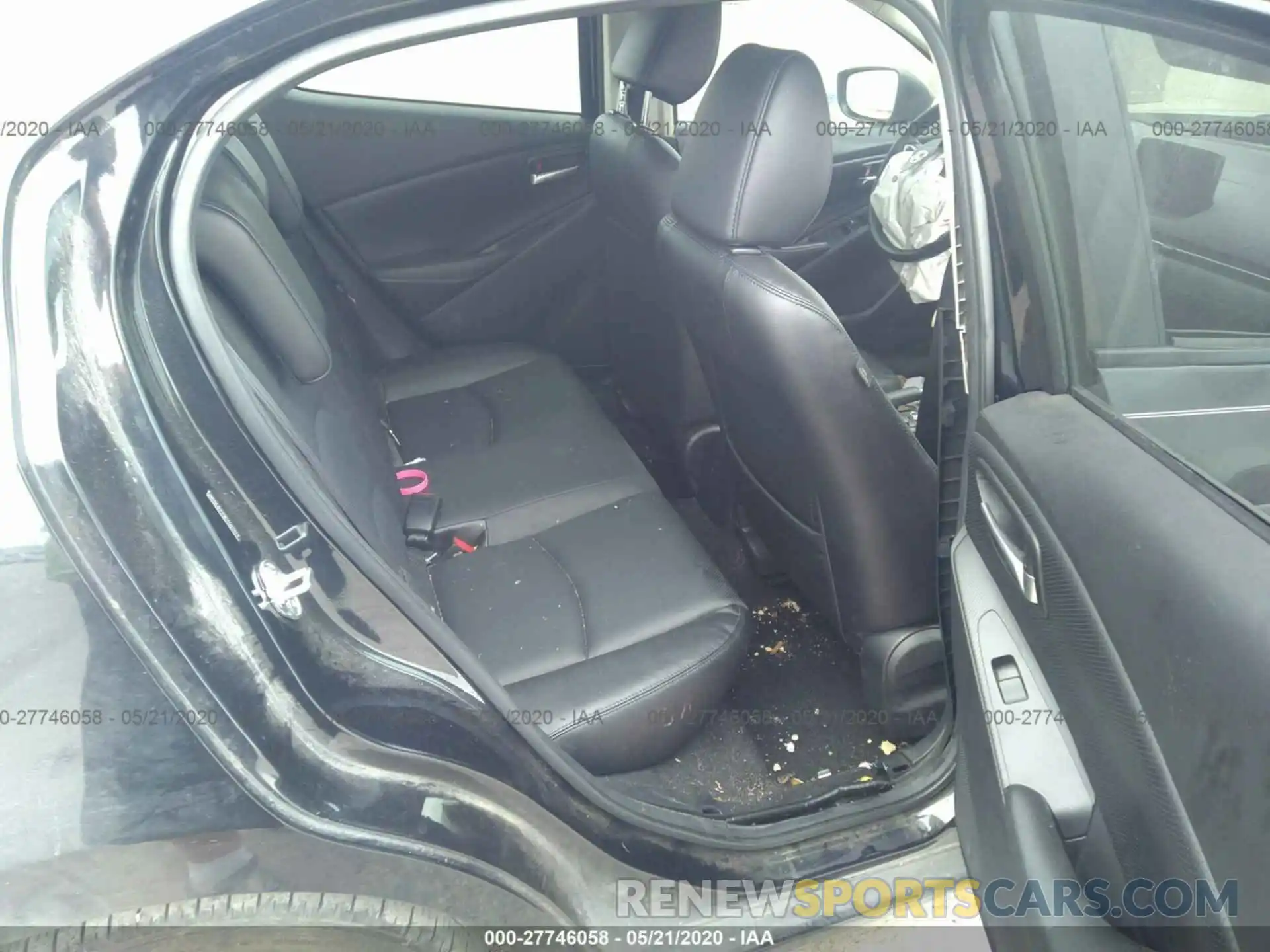 8 Photograph of a damaged car 3MYDLBYV9KY507624 TOYOTA YARIS 2019