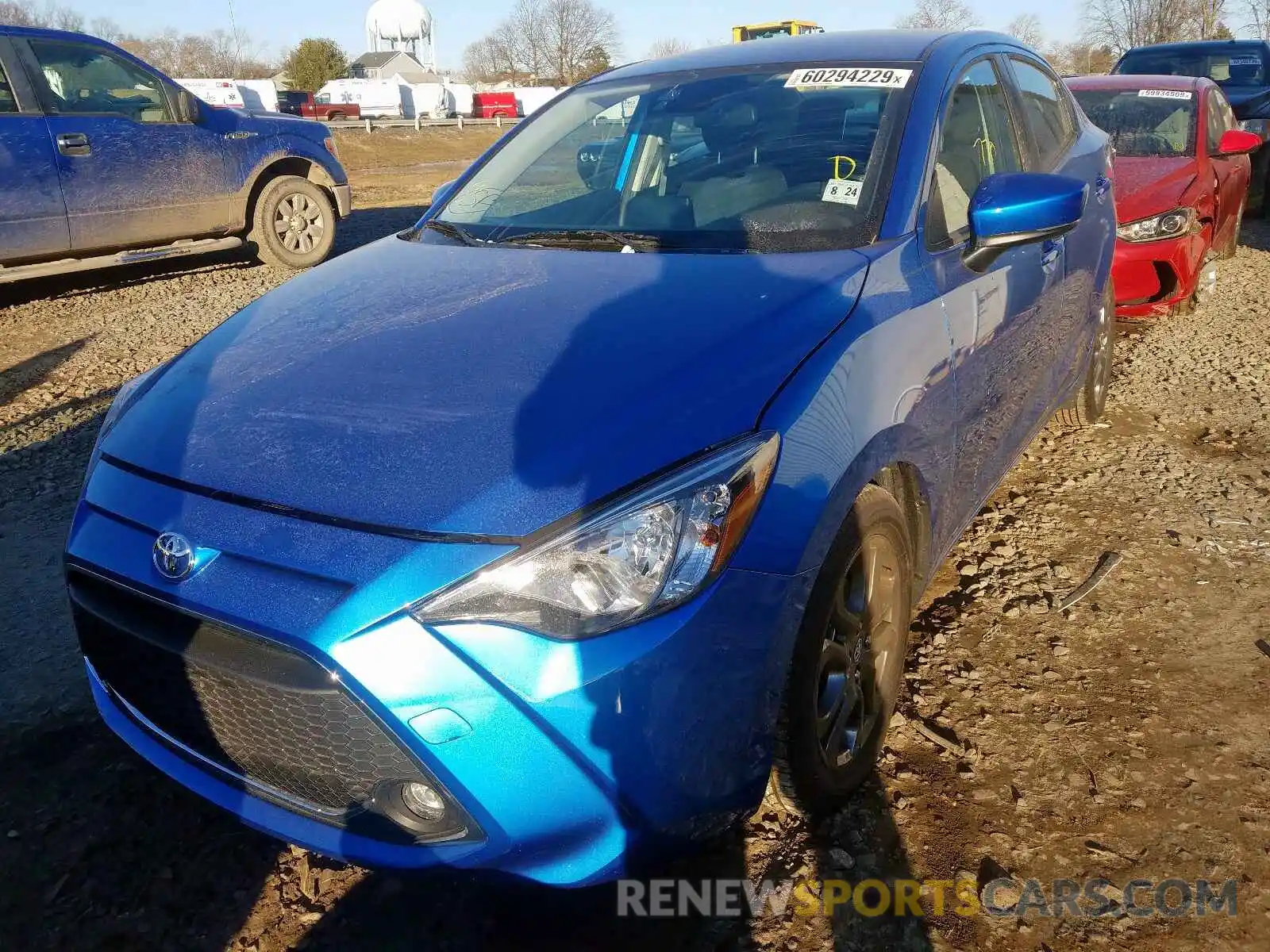 2 Photograph of a damaged car 3MYDLBYV9KY511611 TOYOTA YARIS 2019