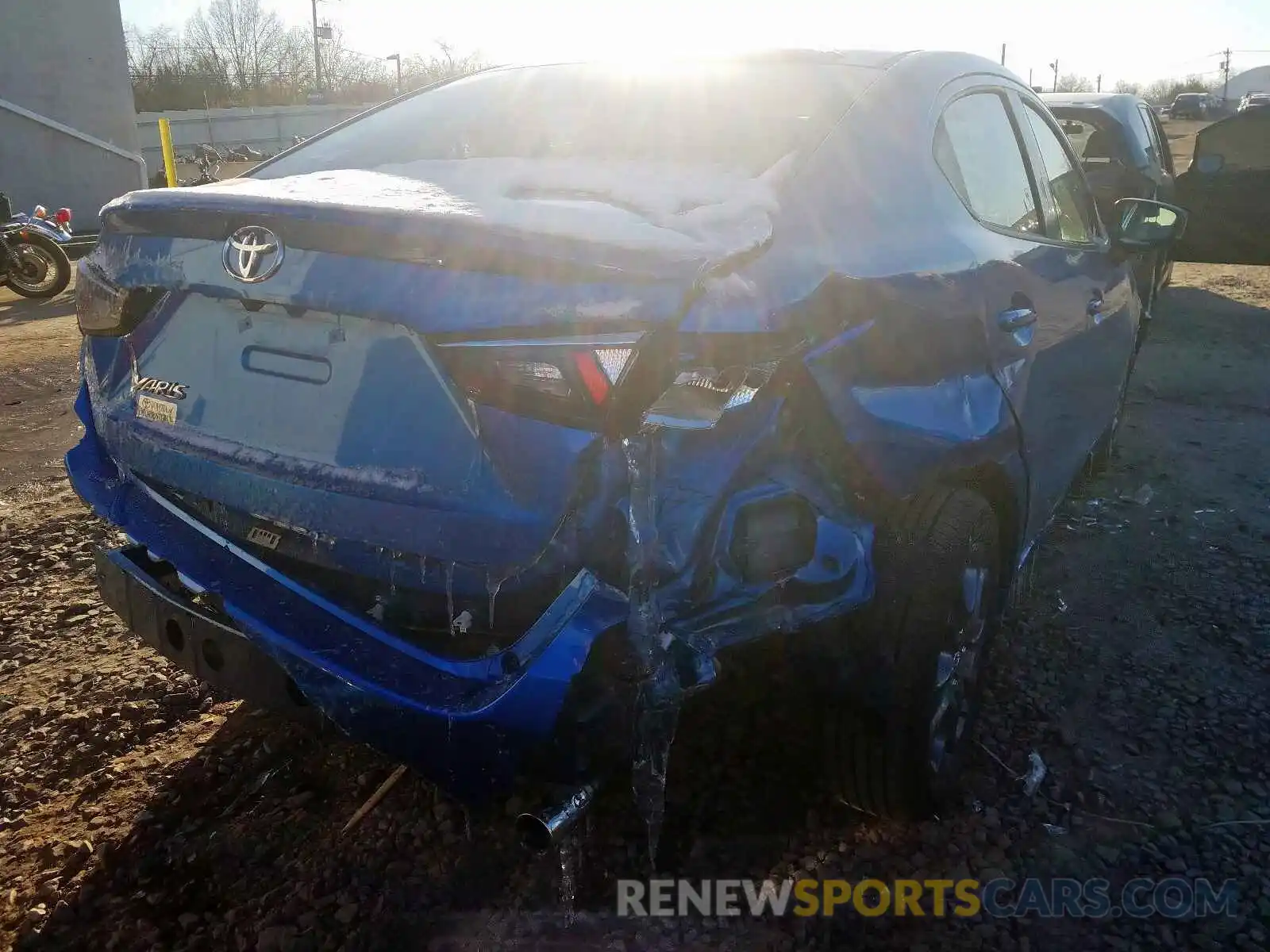 4 Photograph of a damaged car 3MYDLBYV9KY511611 TOYOTA YARIS 2019