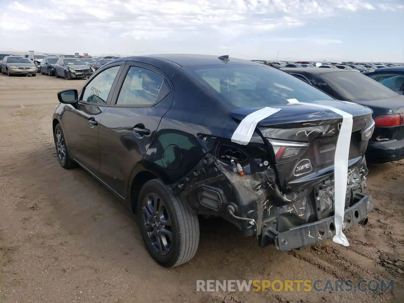 3 Photograph of a damaged car 3MYDLBYV9KY511768 TOYOTA YARIS 2019