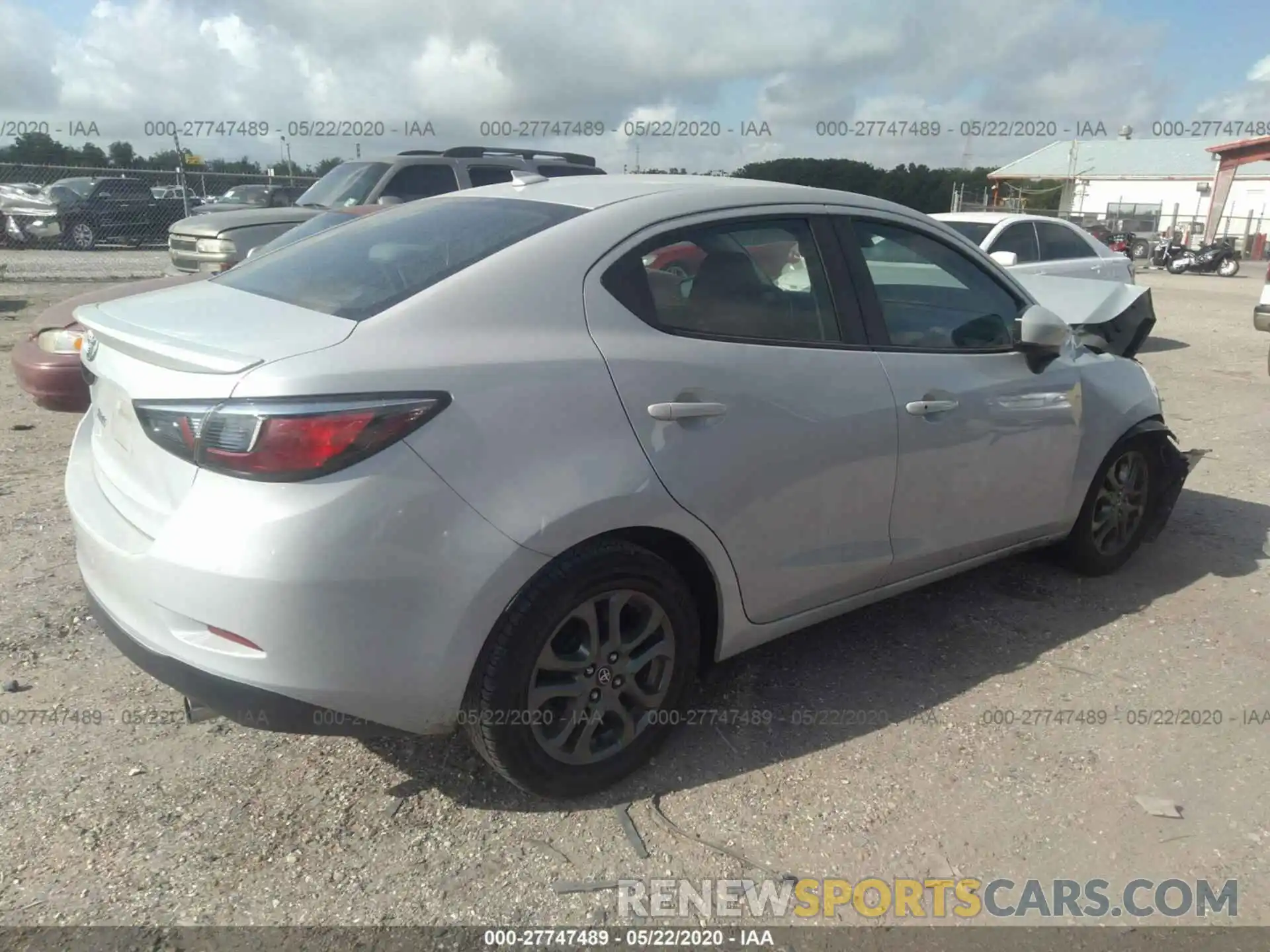 4 Photograph of a damaged car 3MYDLBYV9KY512676 TOYOTA YARIS 2019