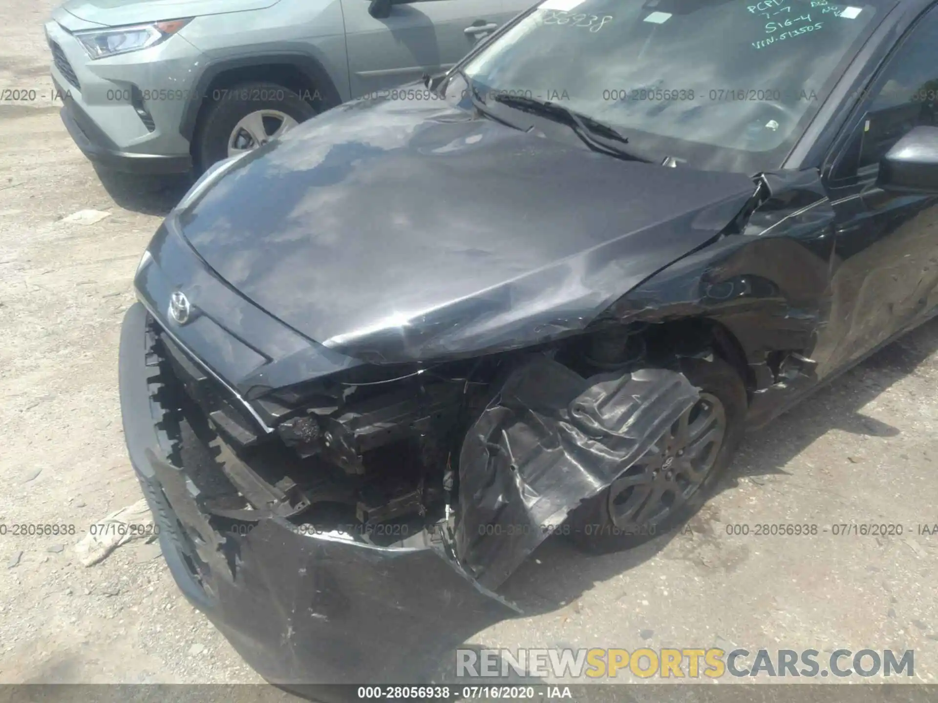 6 Photograph of a damaged car 3MYDLBYV9KY513505 TOYOTA YARIS 2019