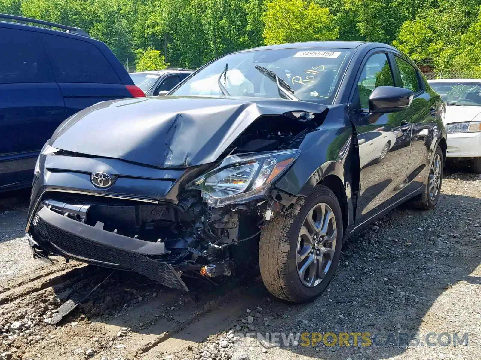 2 Photograph of a damaged car 3MYDLBYV9KY514072 TOYOTA YARIS 2019