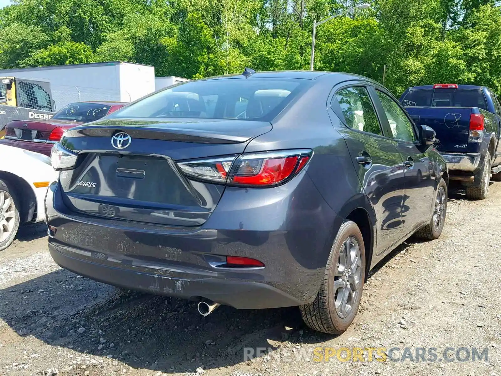 4 Photograph of a damaged car 3MYDLBYV9KY514072 TOYOTA YARIS 2019