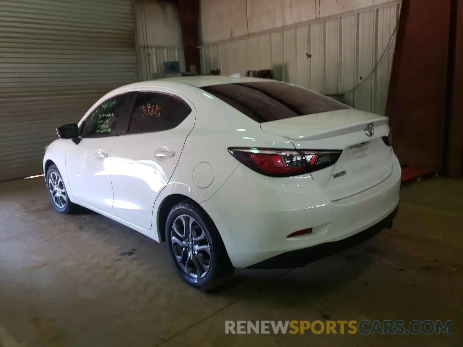 3 Photograph of a damaged car 3MYDLBYV9KY514900 TOYOTA YARIS 2019