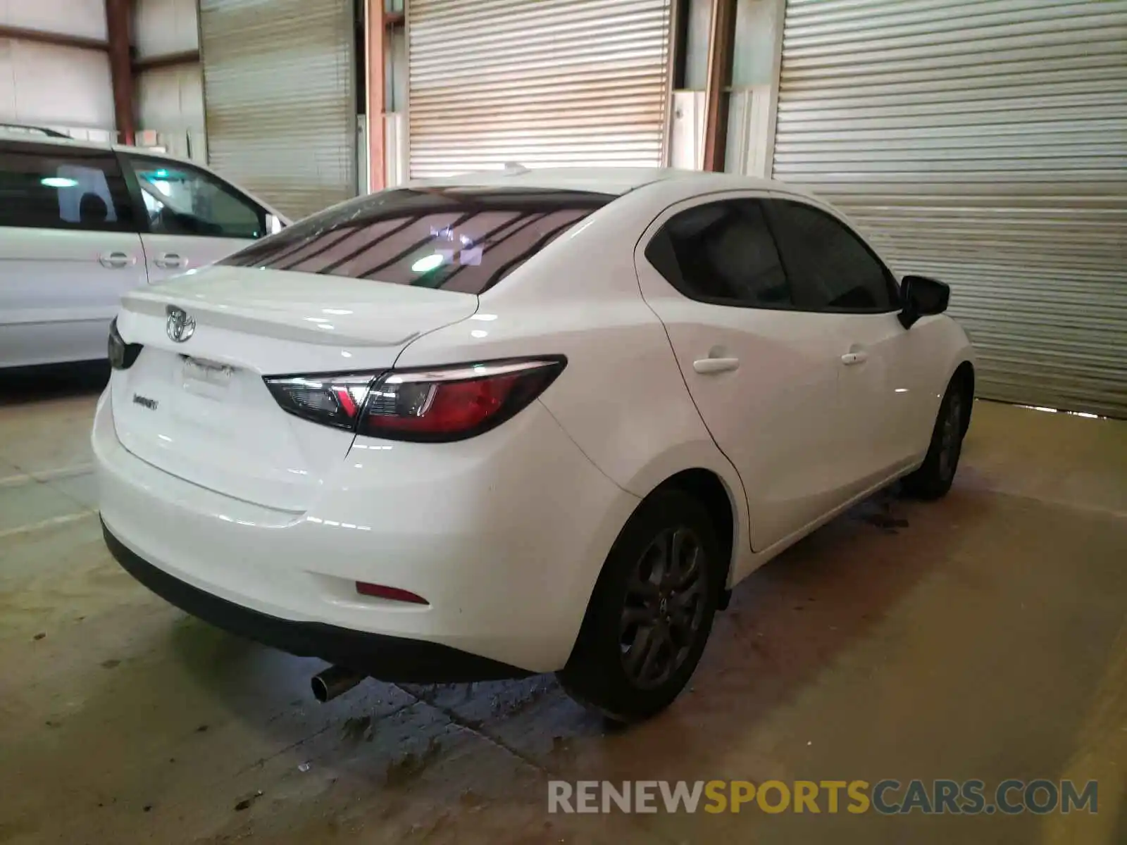 4 Photograph of a damaged car 3MYDLBYV9KY514900 TOYOTA YARIS 2019