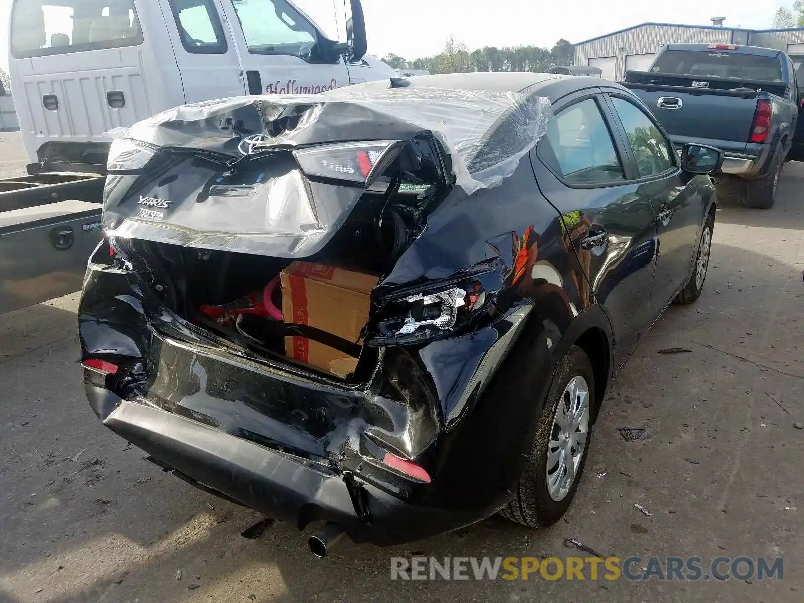 4 Photograph of a damaged car 3MYDLBYV9KY514962 TOYOTA YARIS 2019