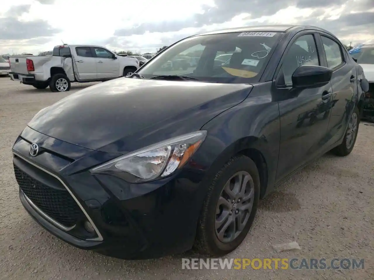 2 Photograph of a damaged car 3MYDLBYV9KY515206 TOYOTA YARIS 2019