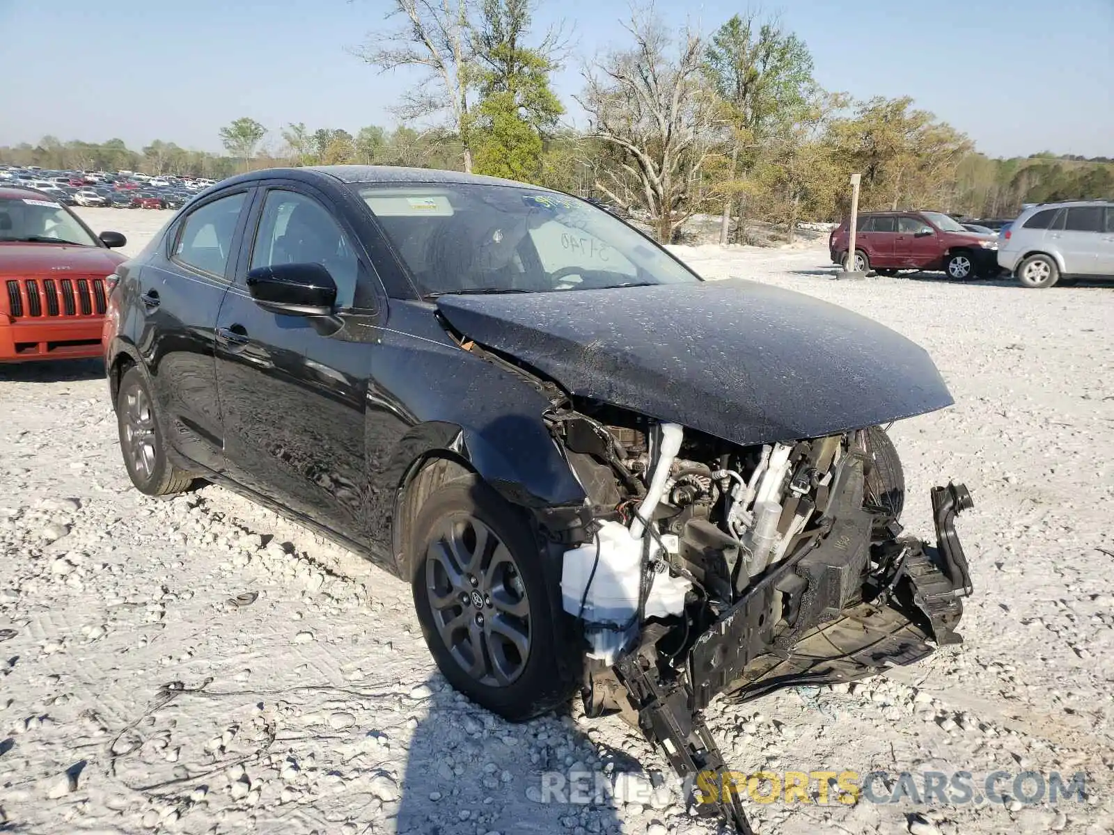 1 Photograph of a damaged car 3MYDLBYV9KY515562 TOYOTA YARIS 2019