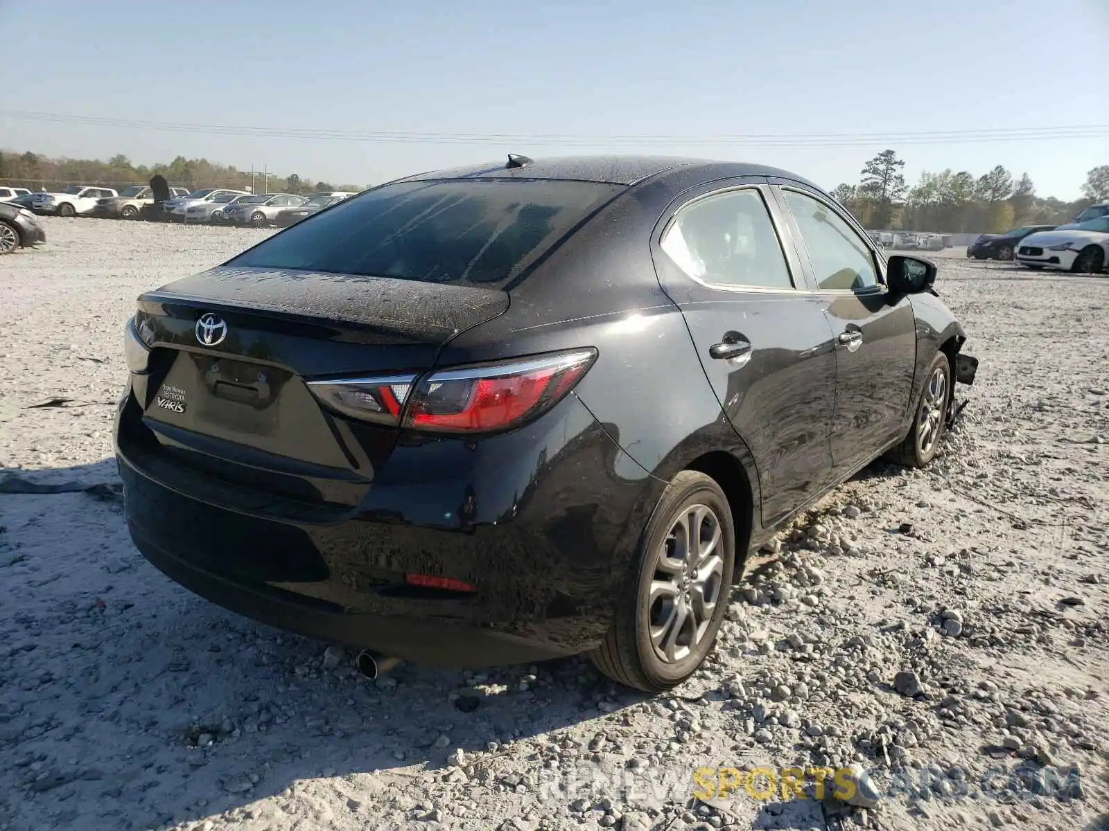 4 Photograph of a damaged car 3MYDLBYV9KY515562 TOYOTA YARIS 2019