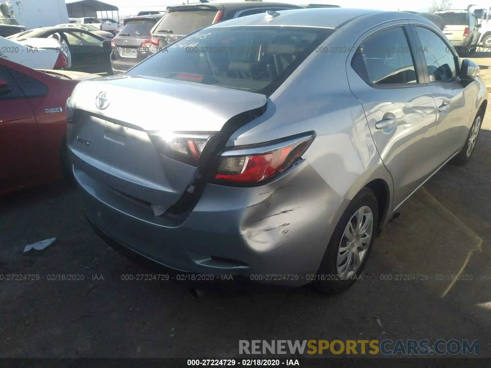 6 Photograph of a damaged car 3MYDLBYV9KY516081 TOYOTA YARIS 2019