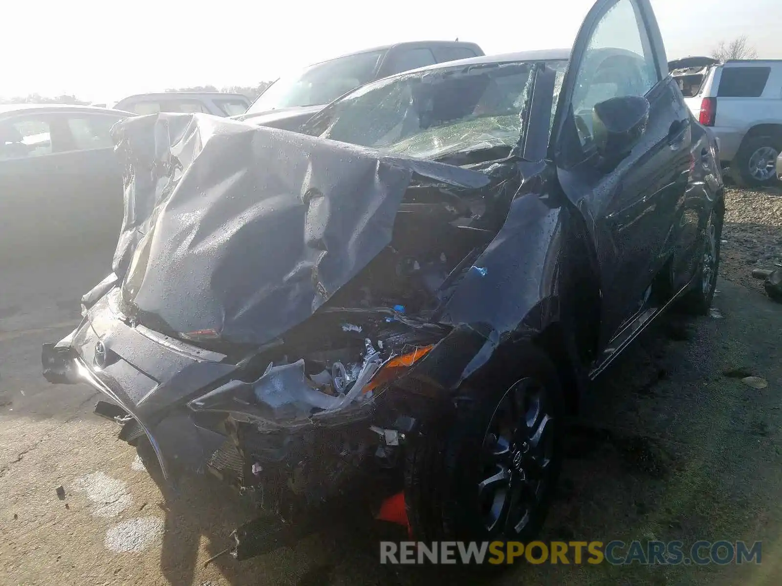 2 Photograph of a damaged car 3MYDLBYV9KY516310 TOYOTA YARIS 2019