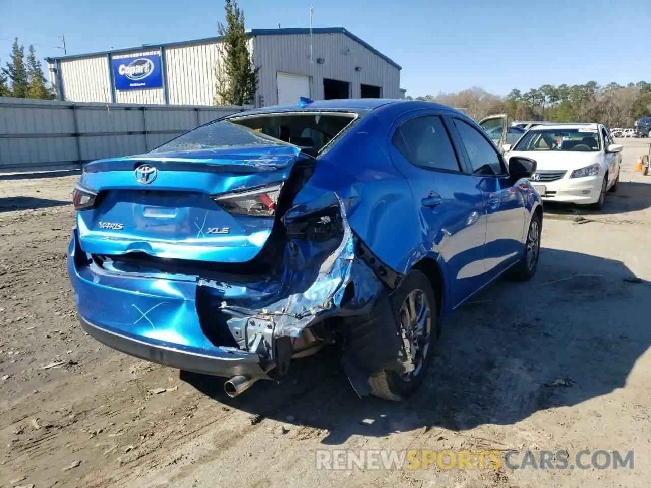 4 Photograph of a damaged car 3MYDLBYV9KY516484 TOYOTA YARIS 2019