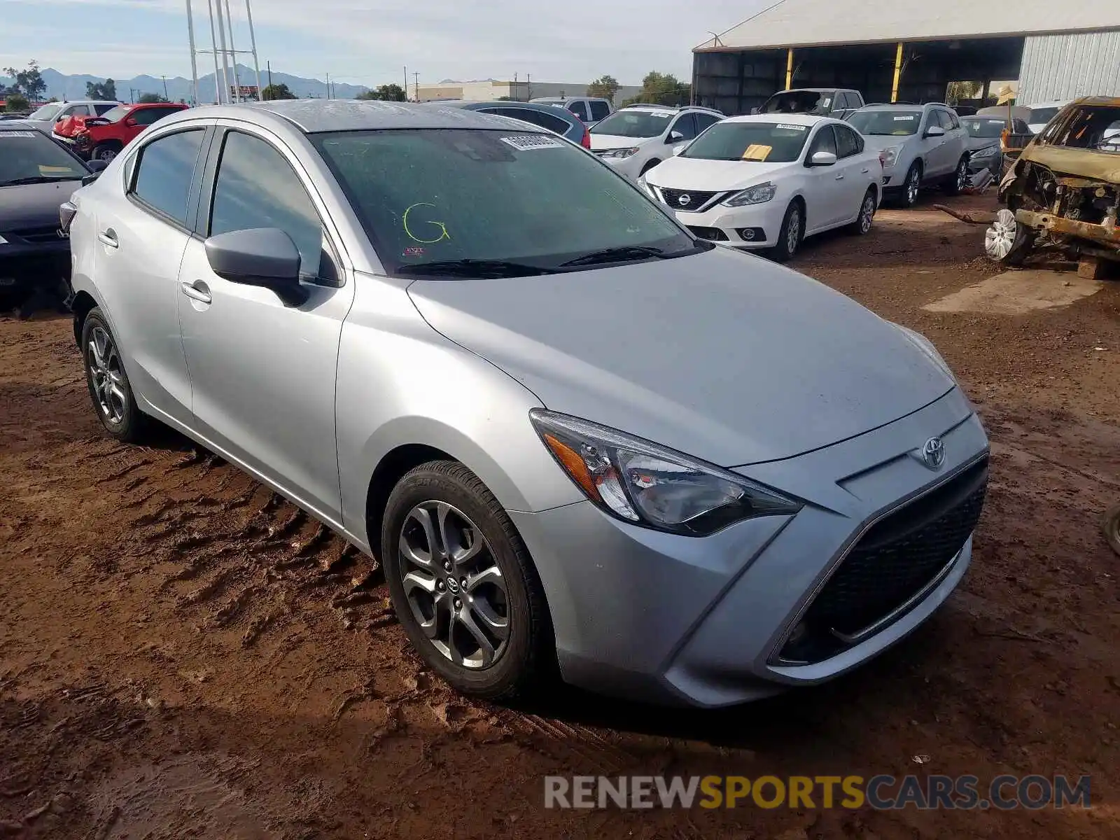 1 Photograph of a damaged car 3MYDLBYV9KY517053 TOYOTA YARIS 2019